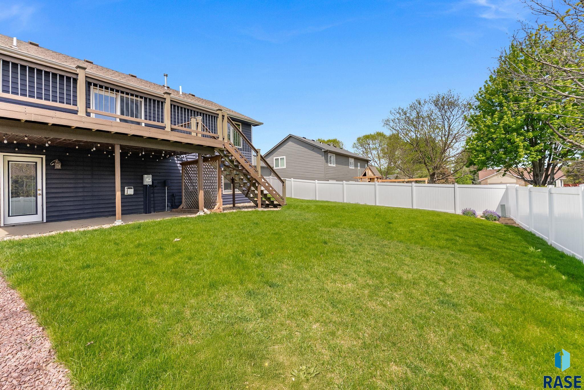 2006 Gordon Dr