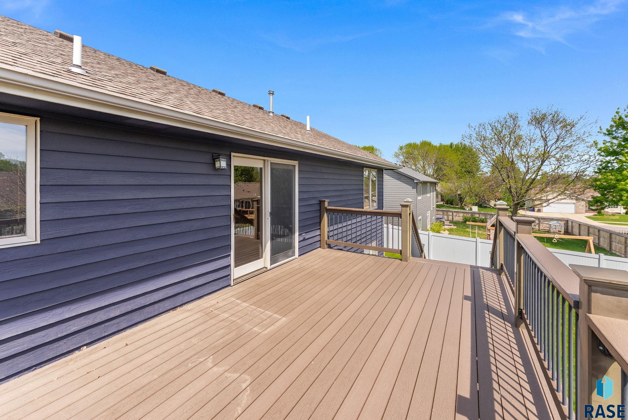 2006 Gordon Dr
