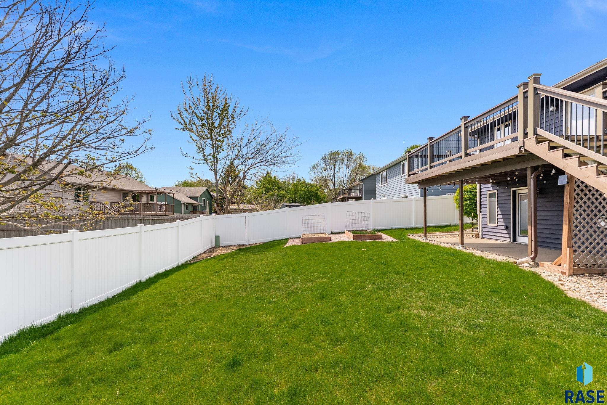 2006 Gordon Dr