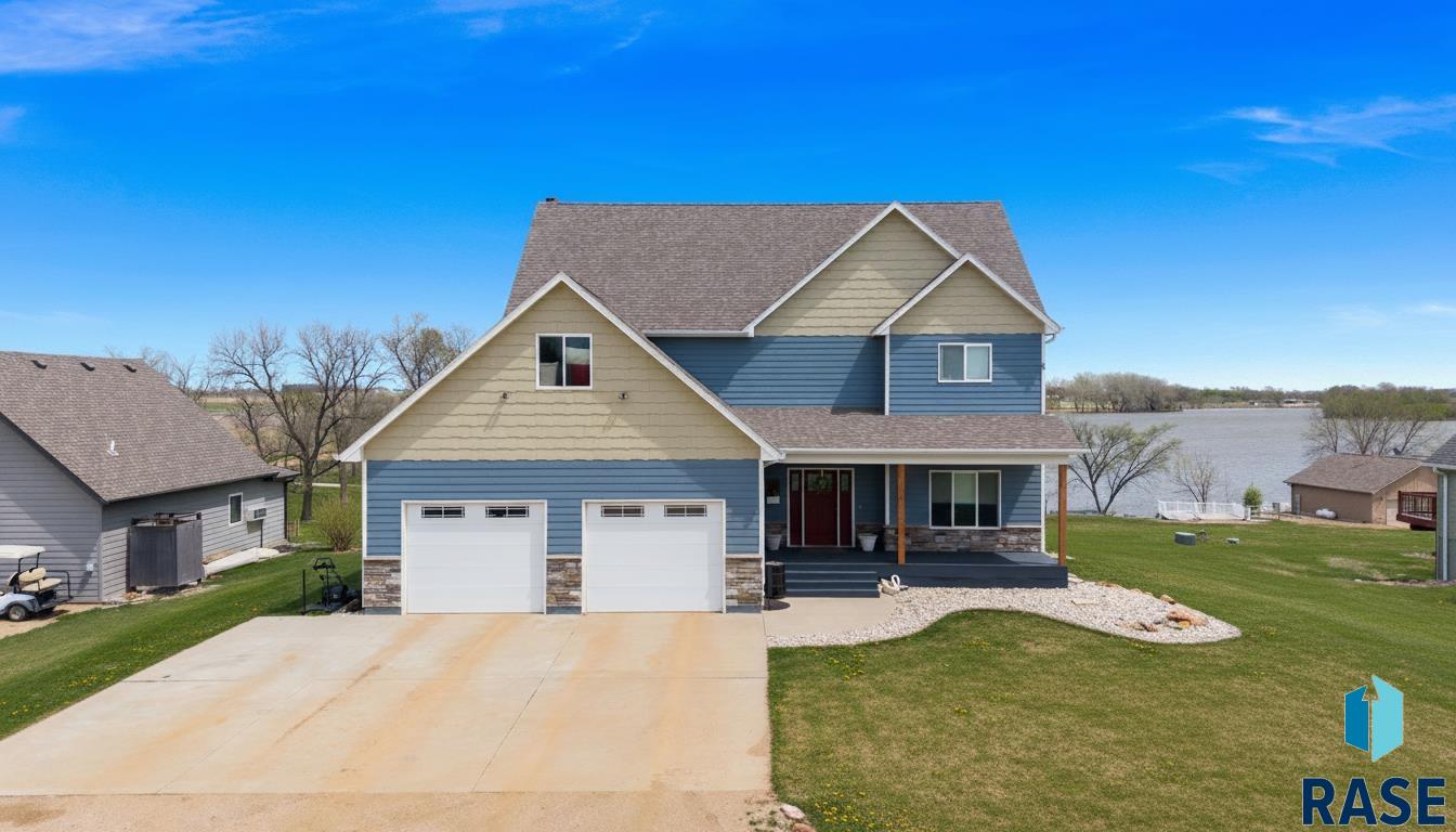 101 Lakeview Dr