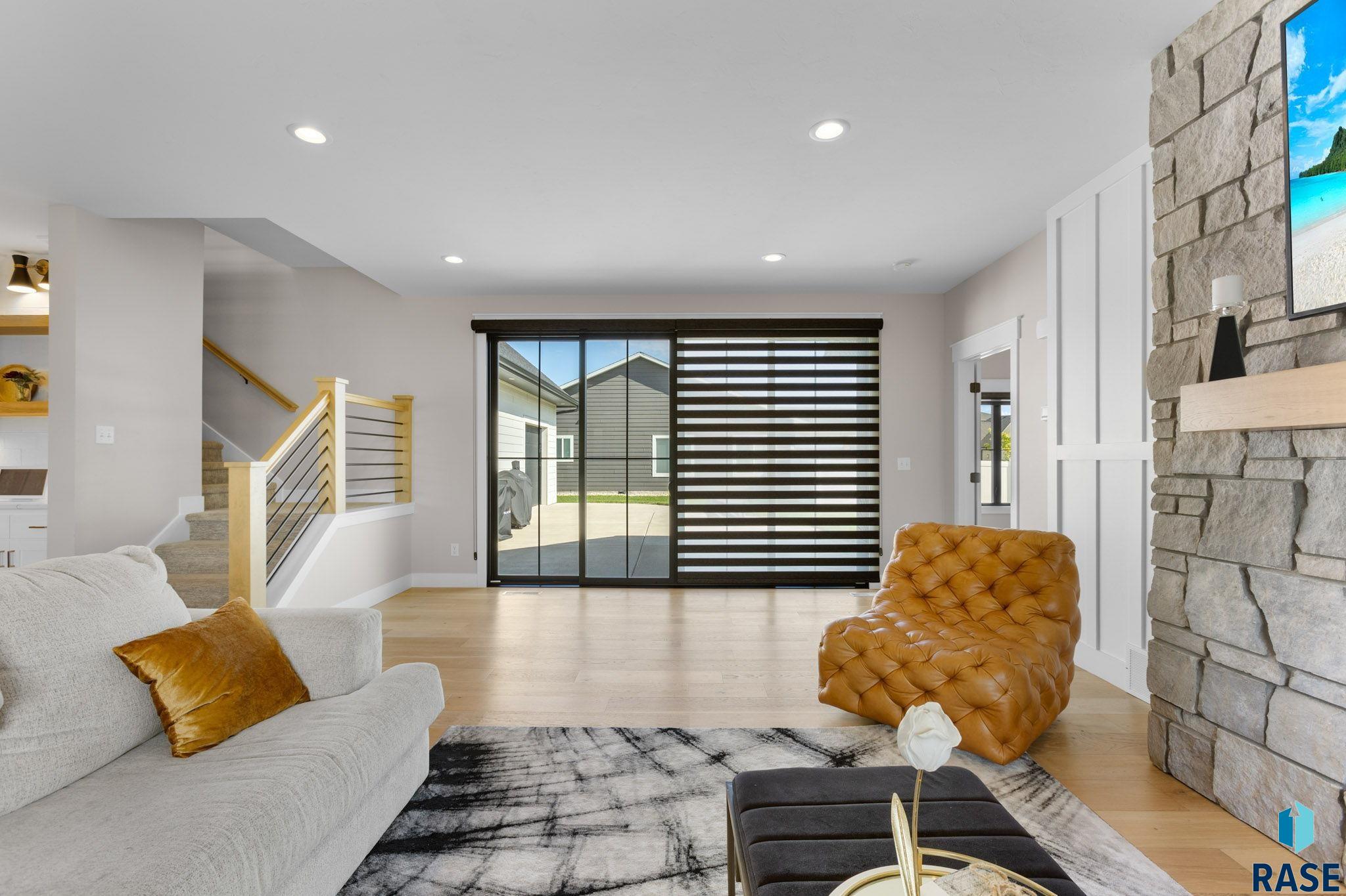 202 Central Cir