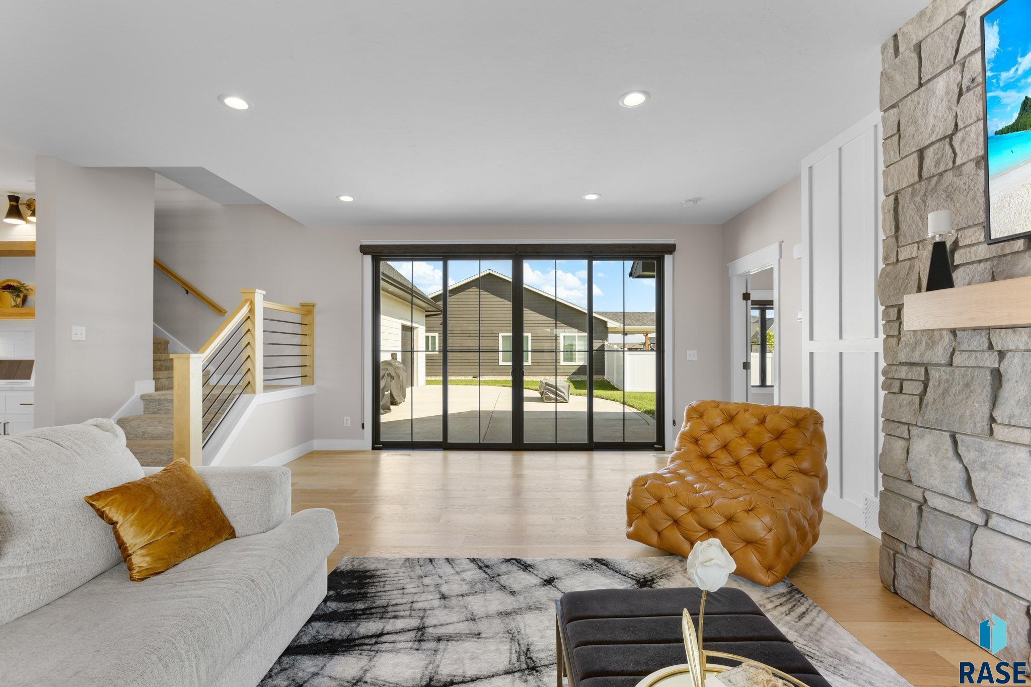 202 Central Cir
