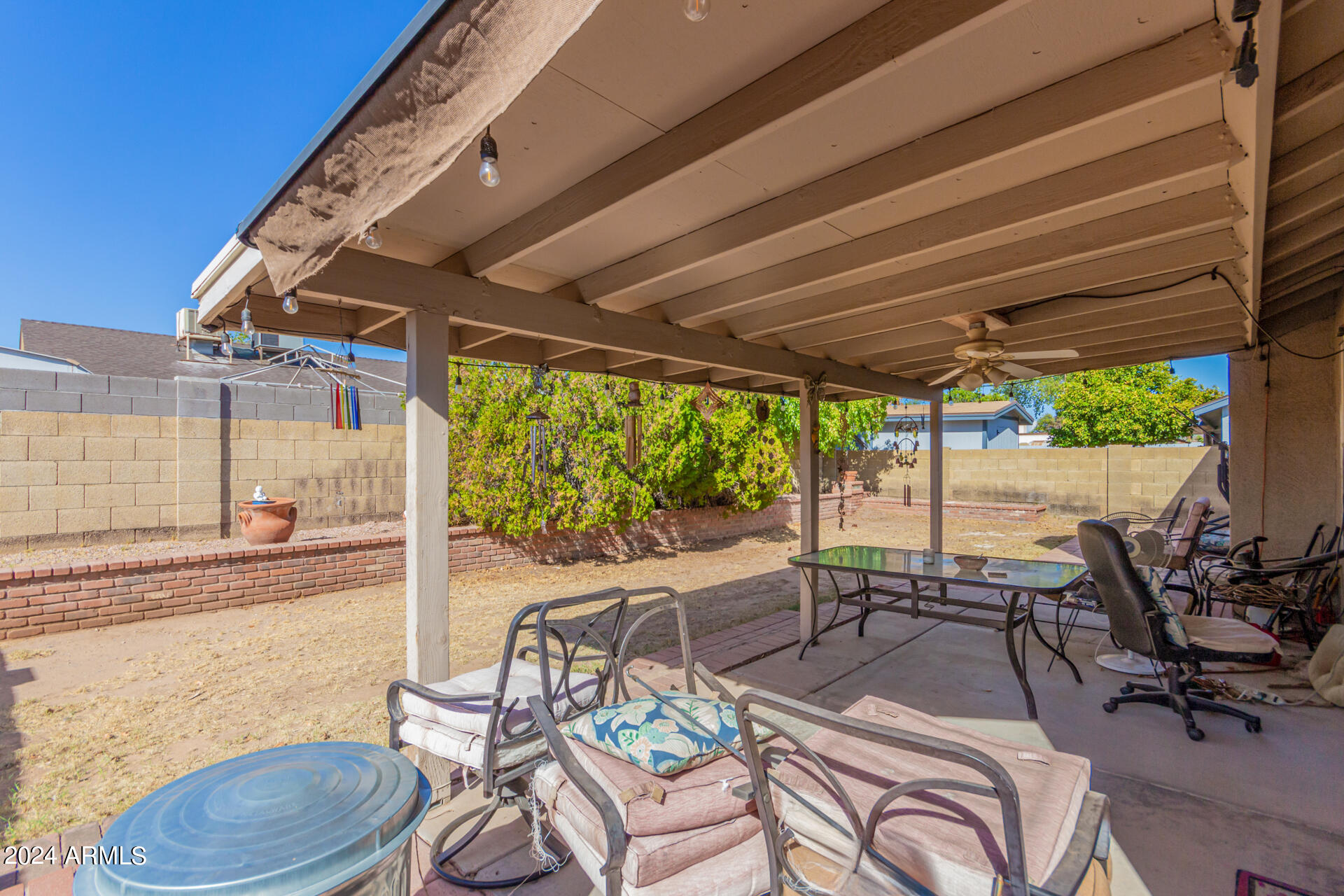 1202 W SEQUOIA Drive