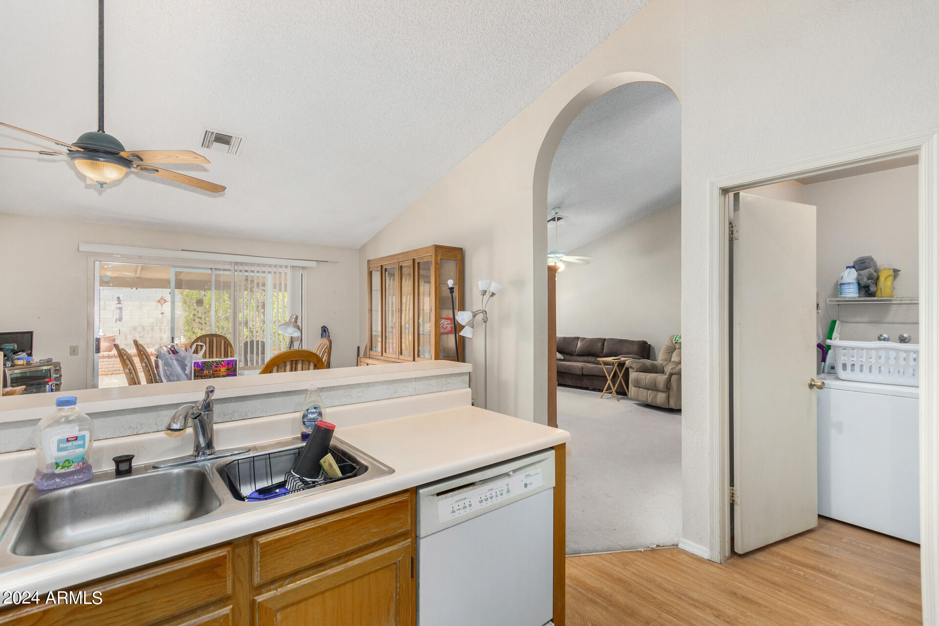 1202 W SEQUOIA Drive