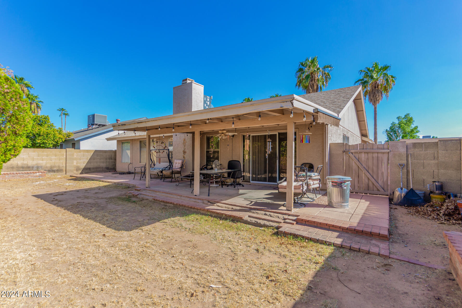 1202 W SEQUOIA Drive