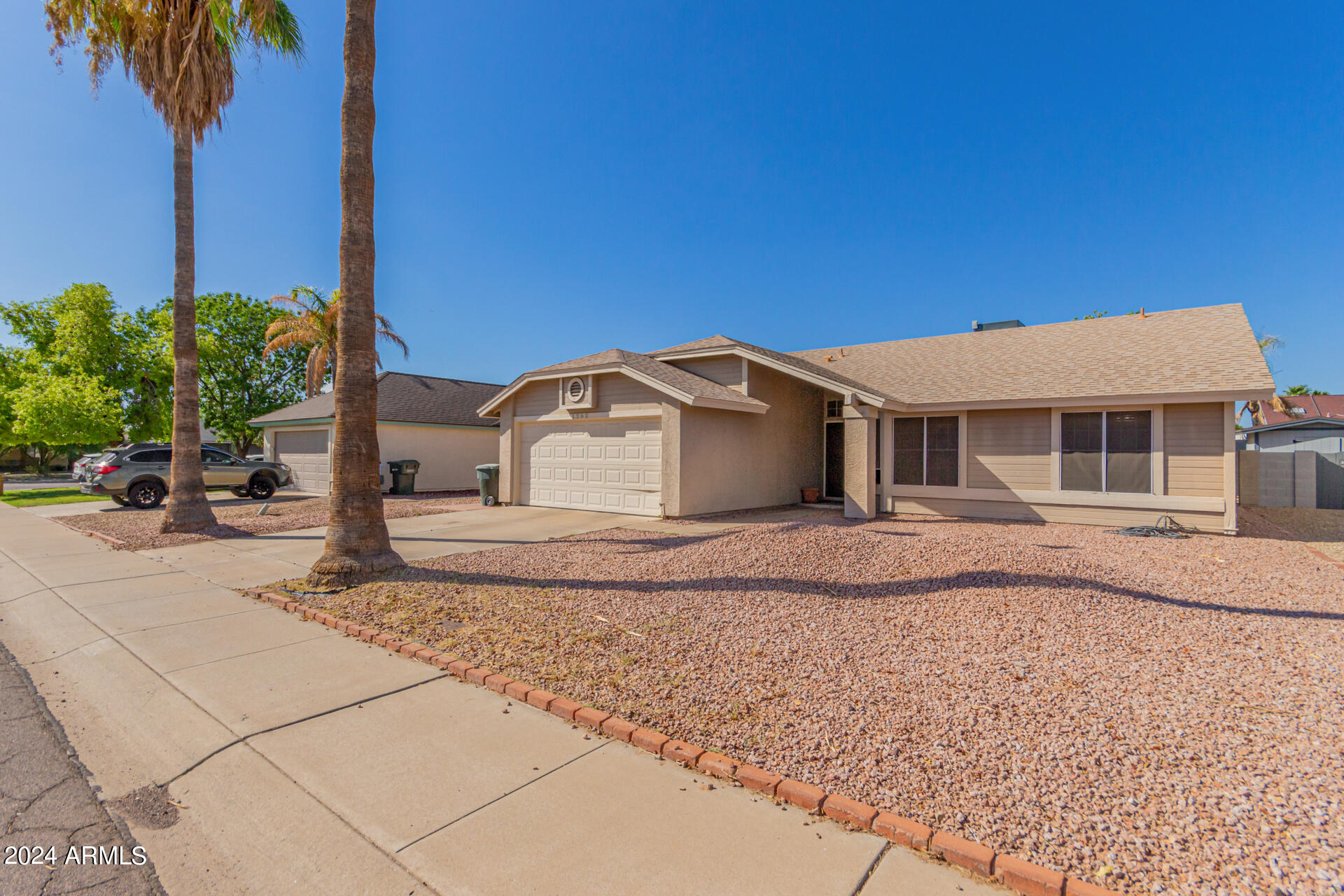 1202 W SEQUOIA Drive