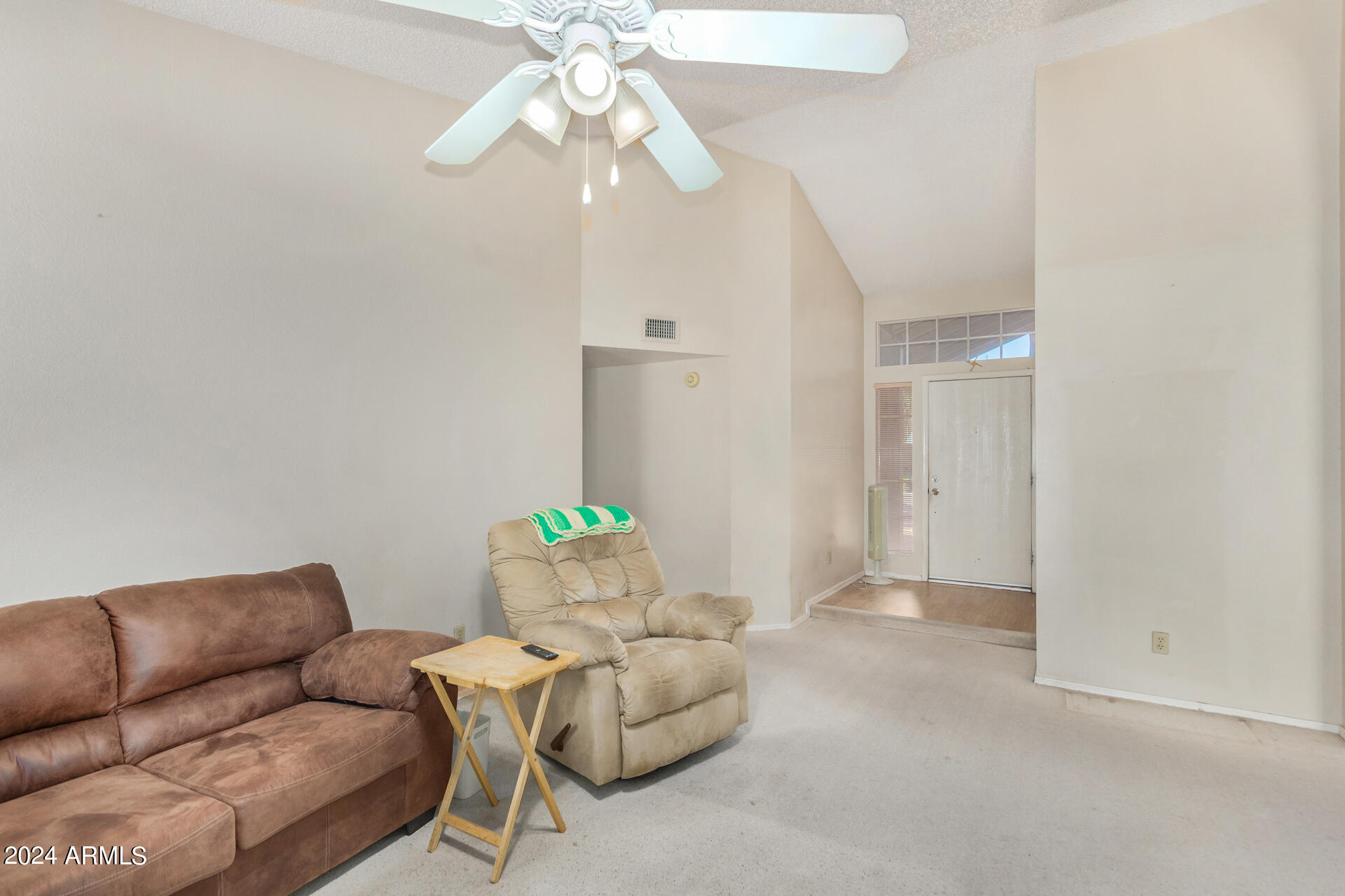 1202 W SEQUOIA Drive
