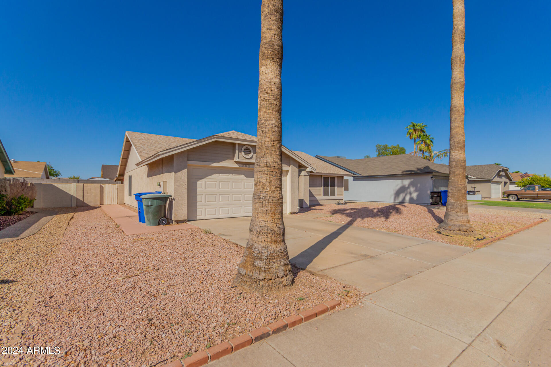 1202 W SEQUOIA Drive