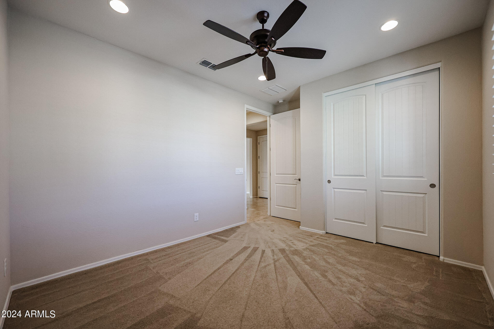 26109 W KRISTAL Way