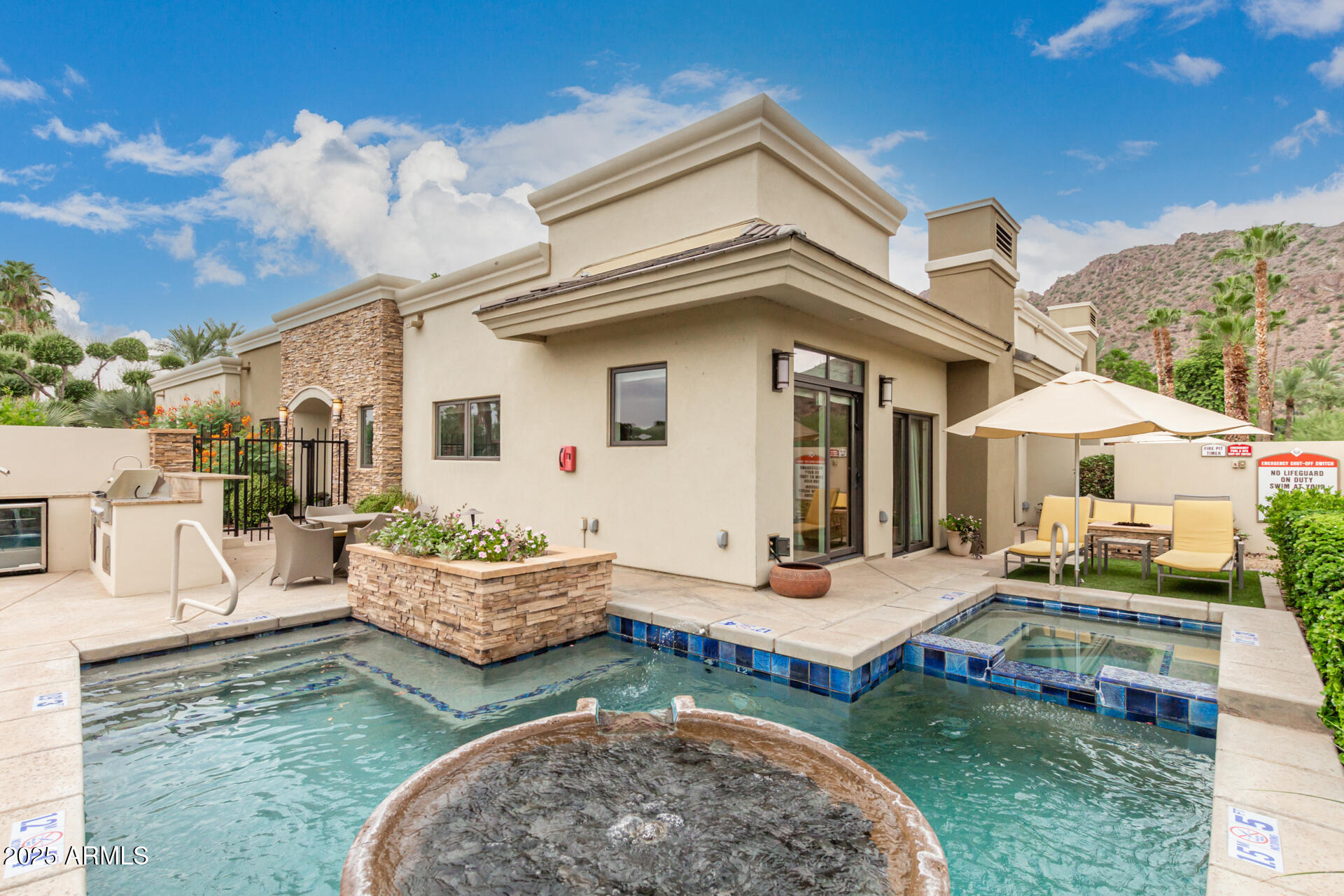 6000 E CAMELBACK Road 7705