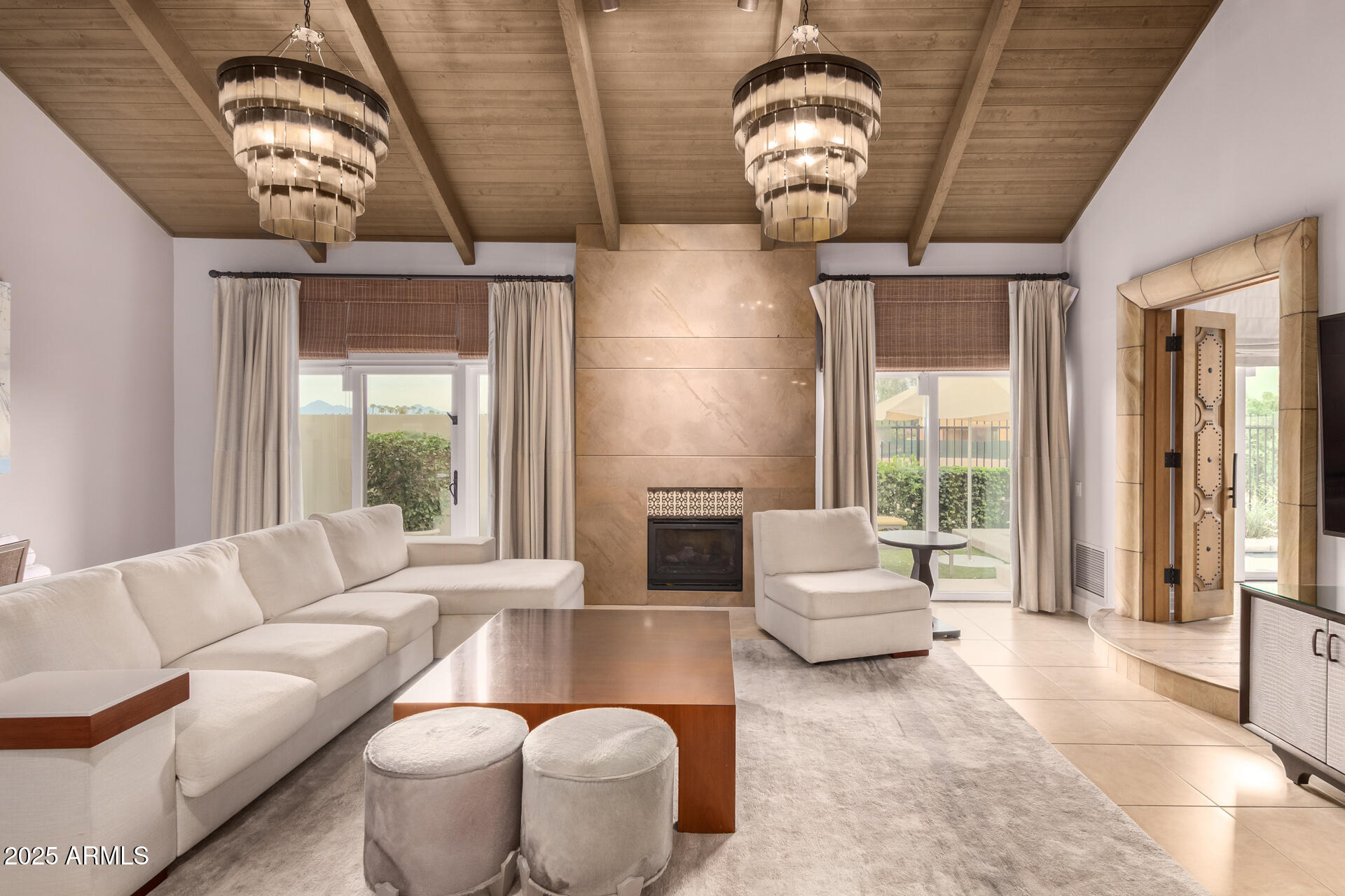 6000 E CAMELBACK Road 7705
