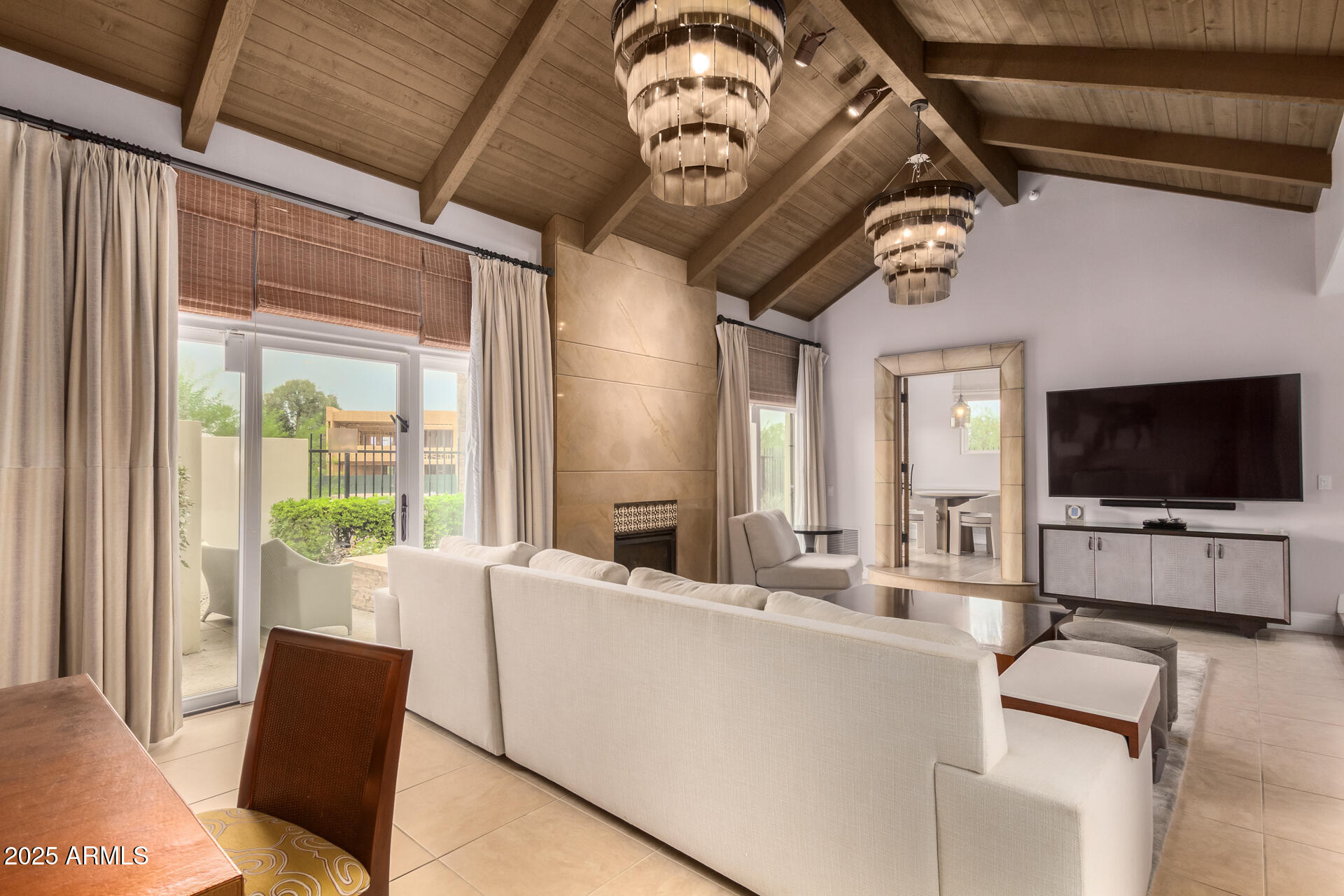 6000 E CAMELBACK Road 7705