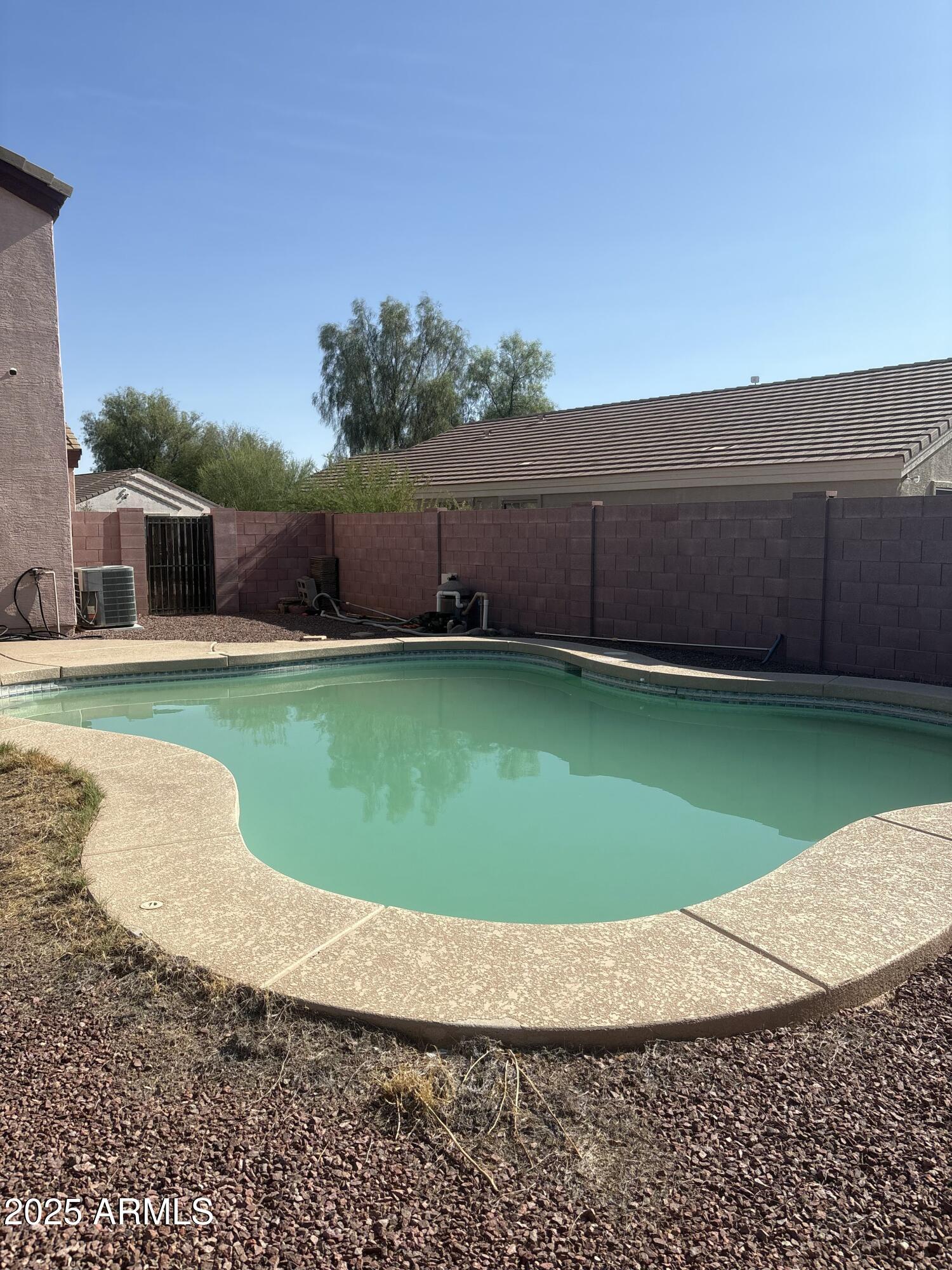 284 W SETTLERS Trail