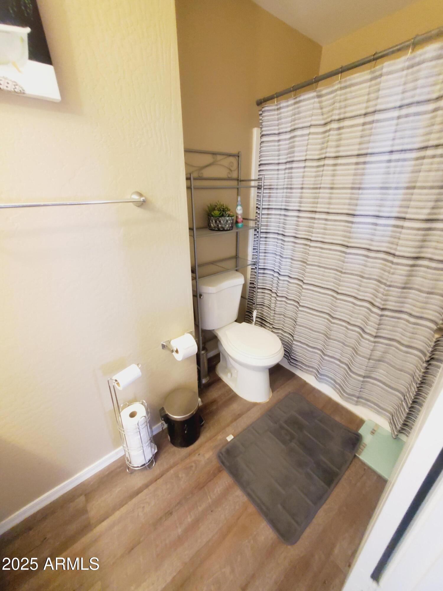284 W SETTLERS Trail