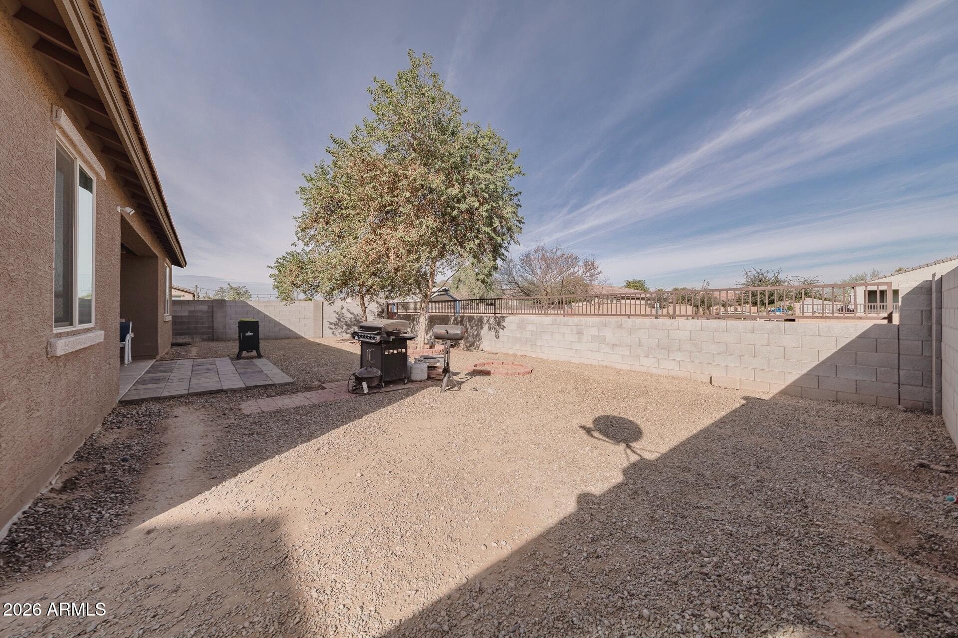 5218 W LYDIA Lane