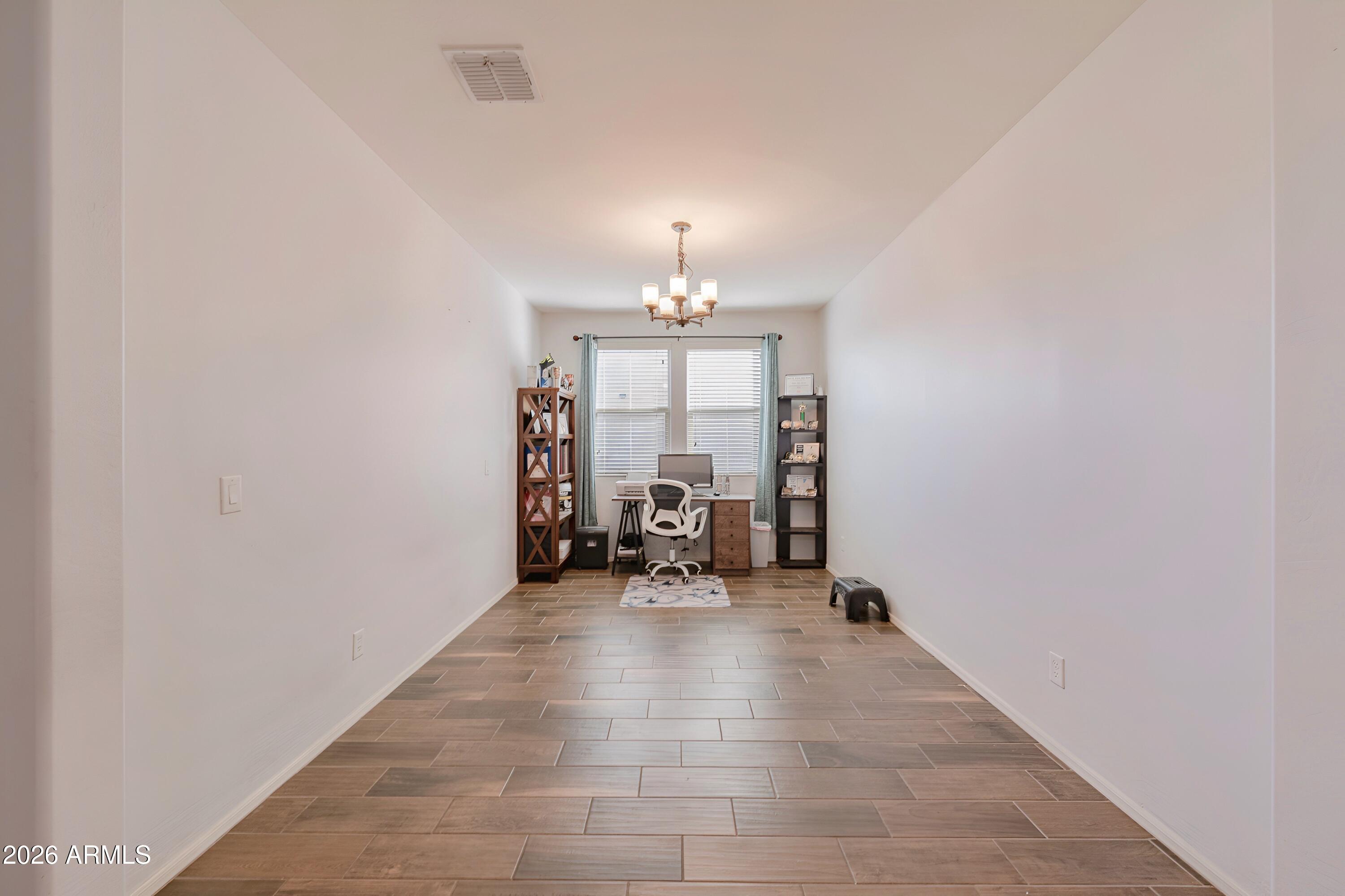 5218 W LYDIA Lane