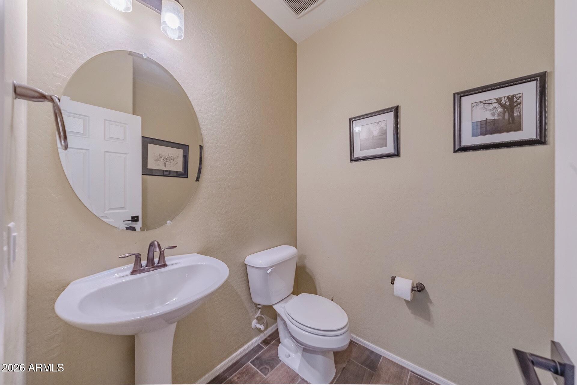 5218 W LYDIA Lane