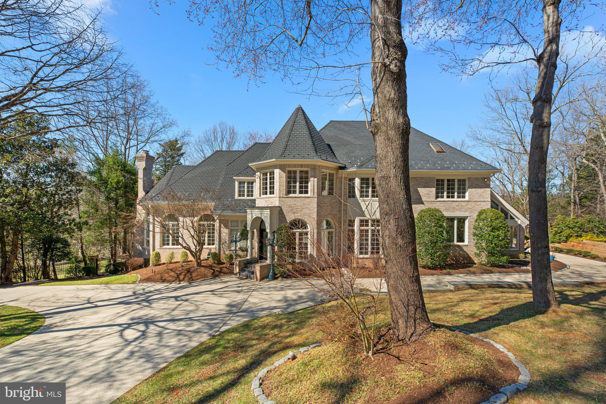 10947 Martingale Ct