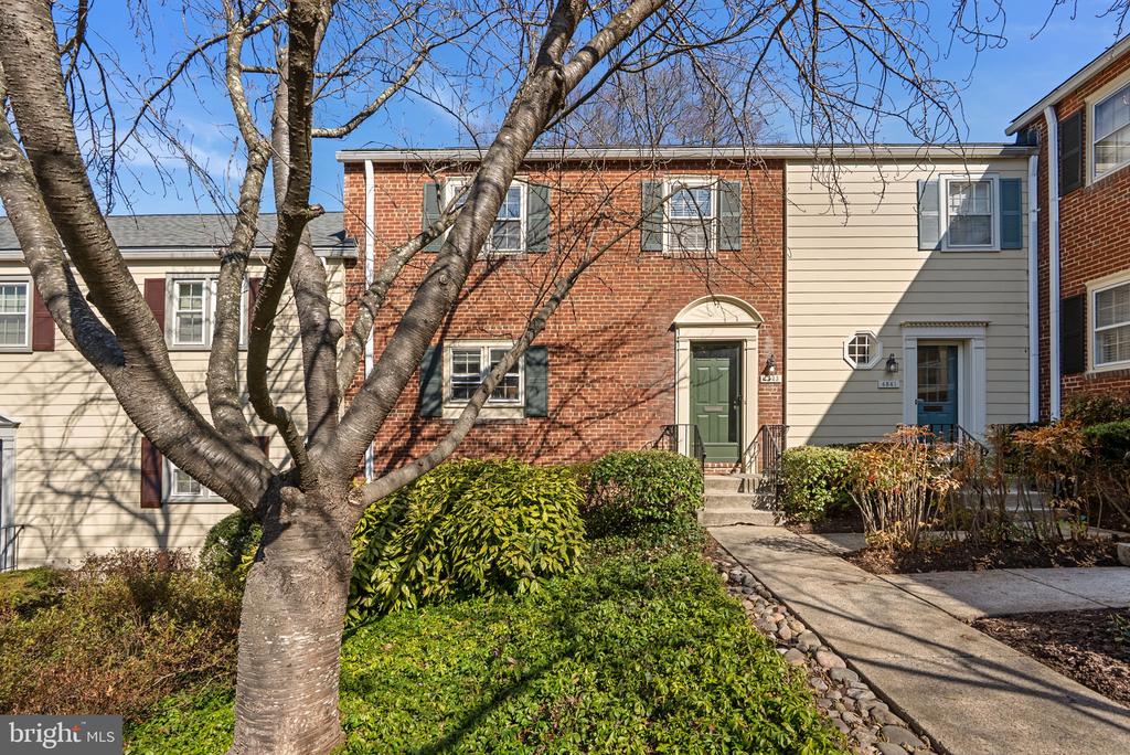 4843 WILLETT PARKWAY 83