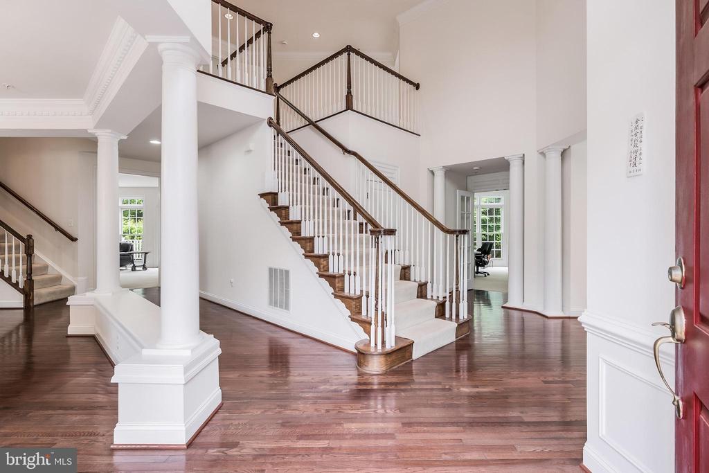 414 LONG TRAIL TERRACE