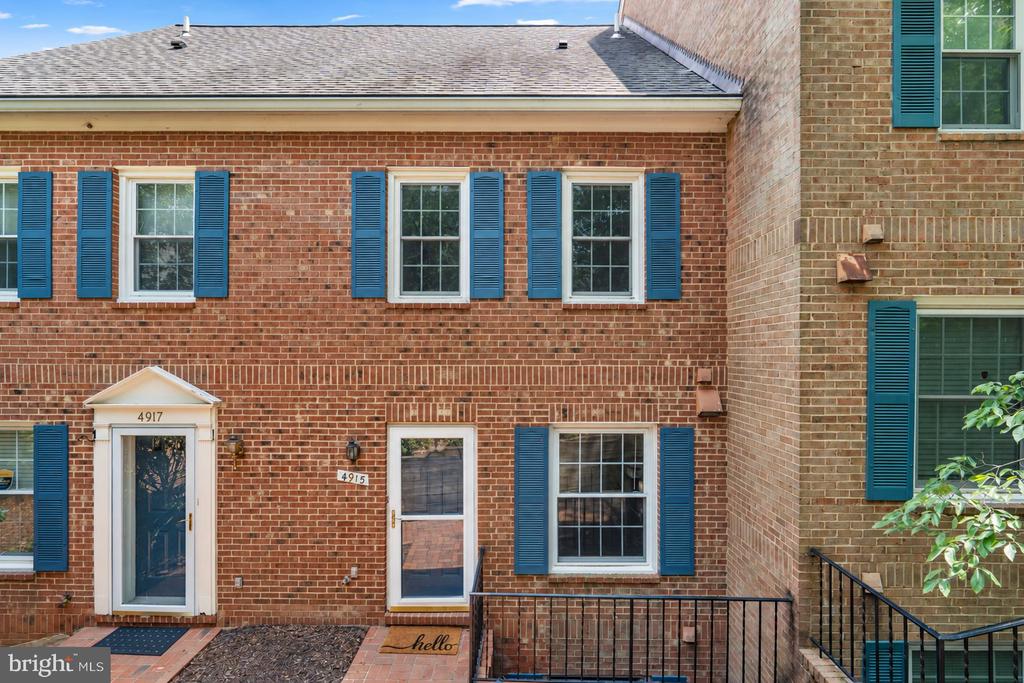 4915 7TH ROAD S Unit: 4915