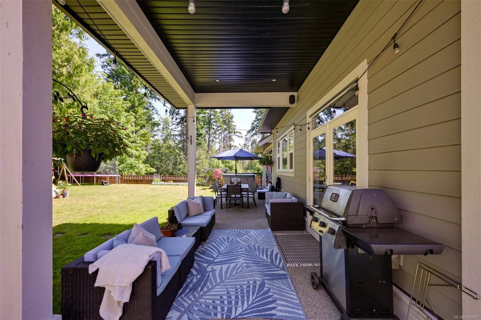 856 Hayden Pl