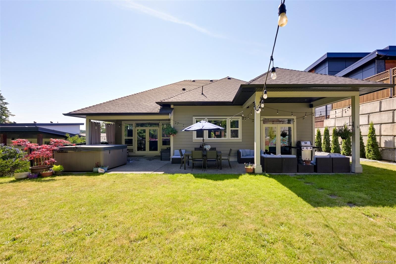 856 Hayden Pl