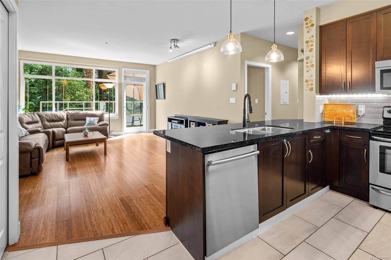 608 Fairway Ave # 108