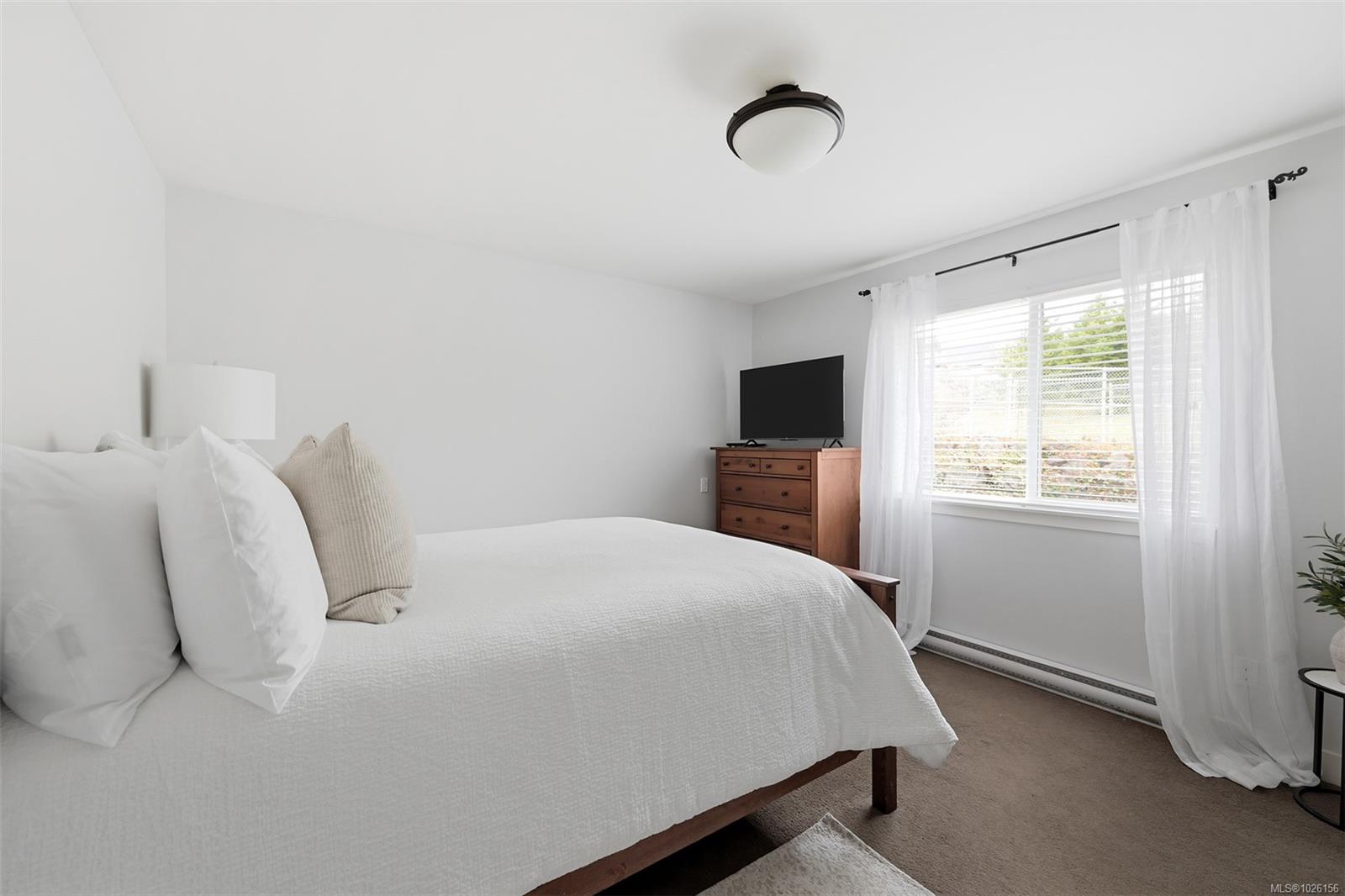 1184 Parkdale Creek Gdns