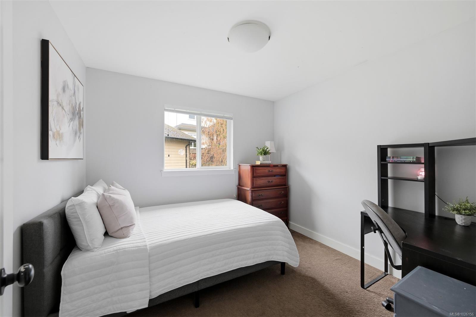 1184 Parkdale Creek Gdns