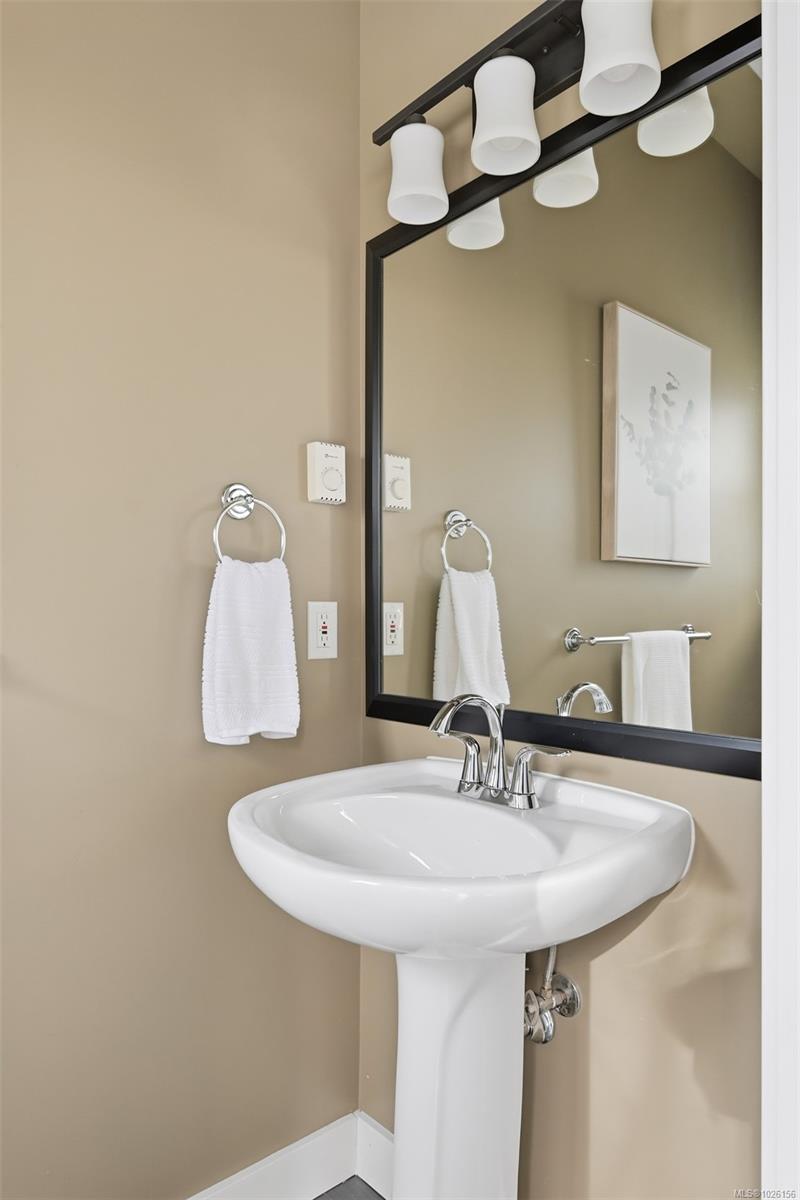 1184 Parkdale Creek Gdns