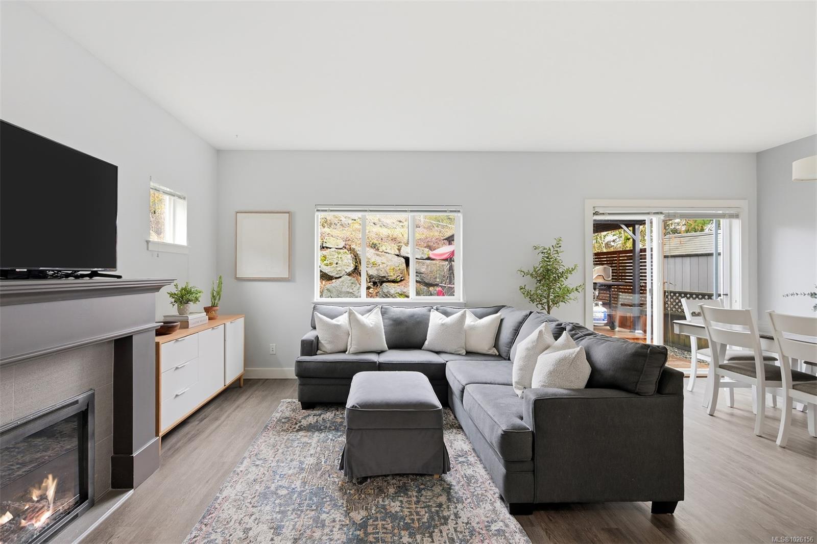 1184 Parkdale Creek Gdns