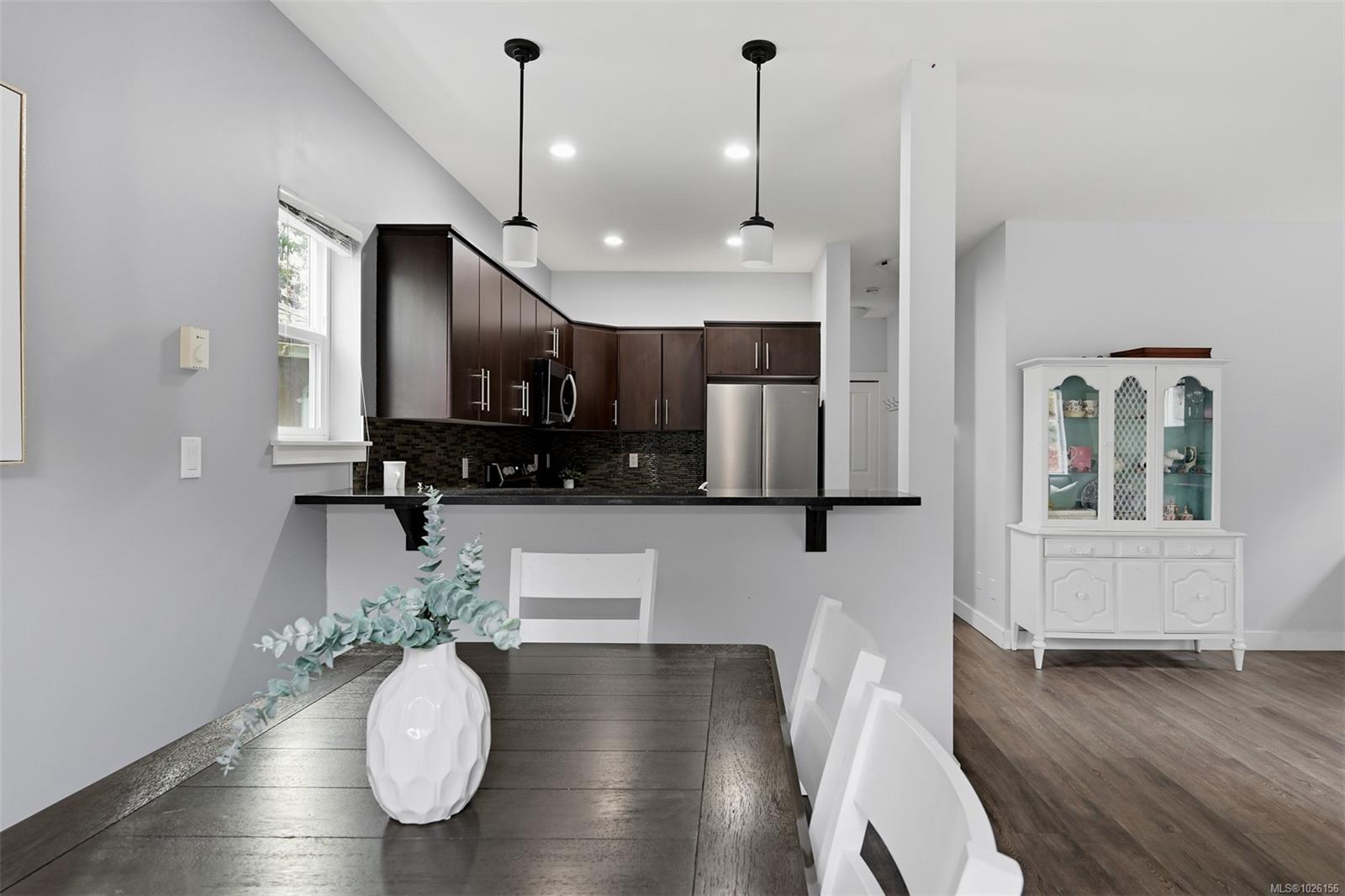 1184 Parkdale Creek Gdns