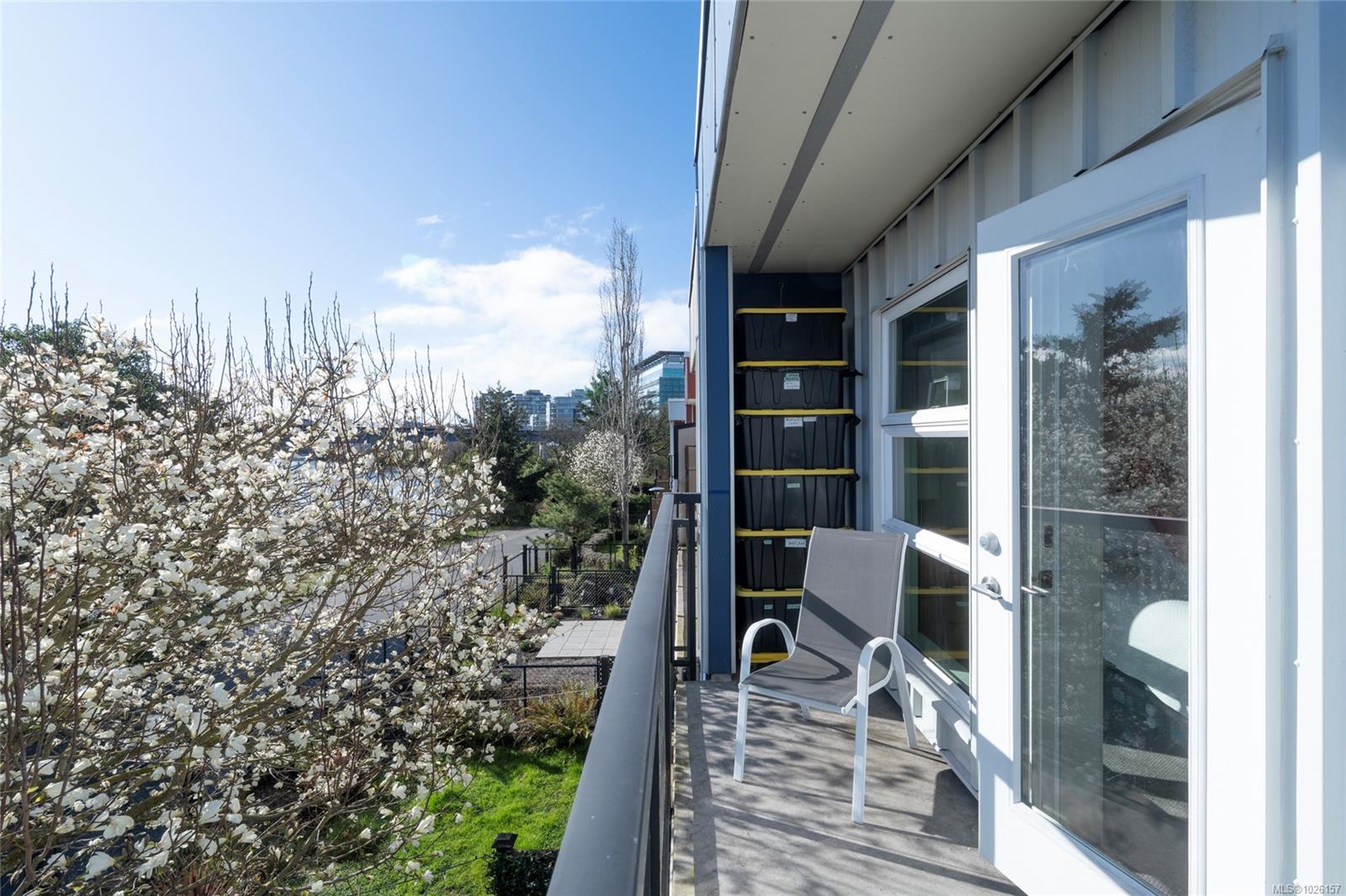 785 Central Spur Rd # 17