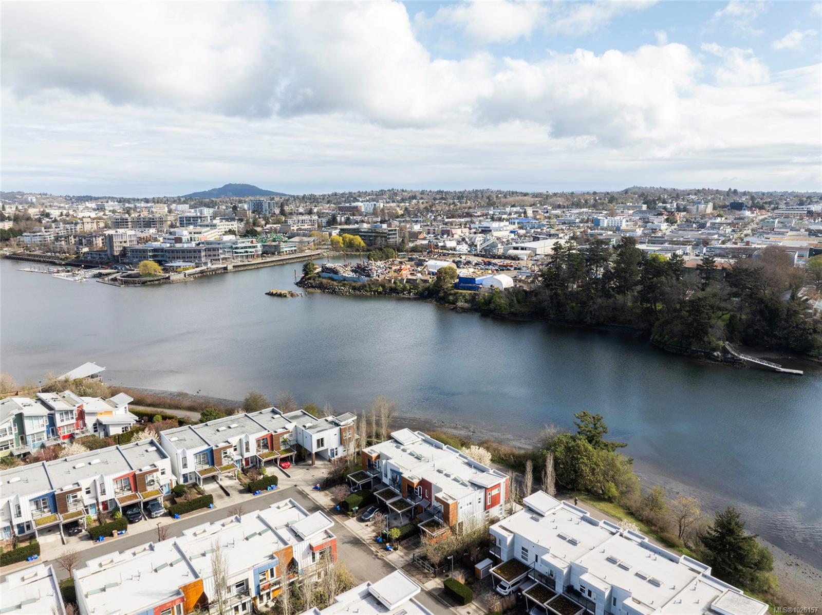 785 Central Spur Rd # 17