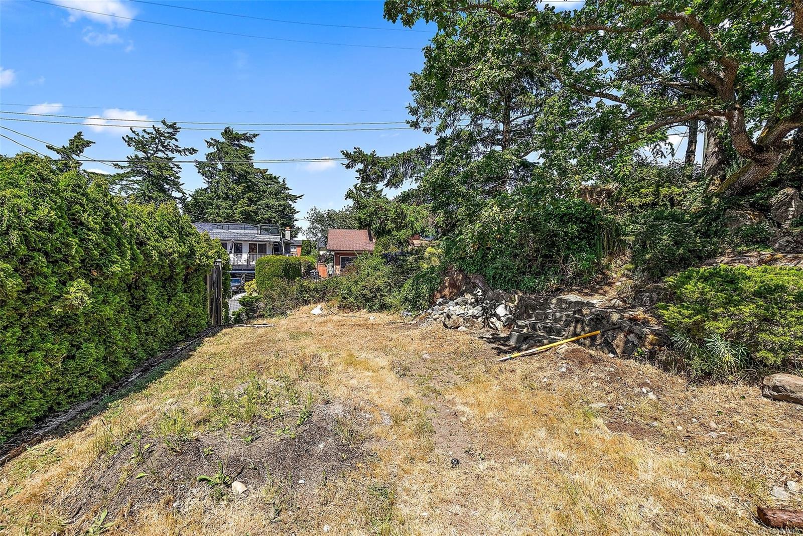 1413 Beatty St