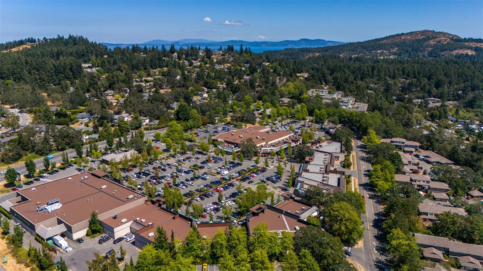 4540 West Saanich Rd Unit: 11