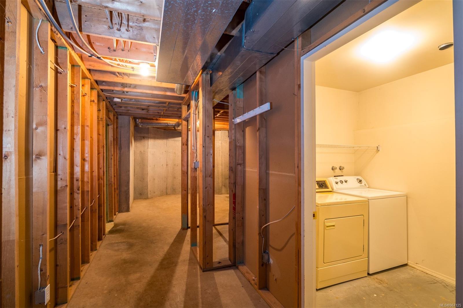 4540 West Saanich Rd Unit: 11