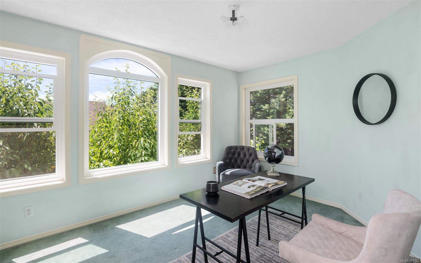 4540 West Saanich Rd Unit: 11