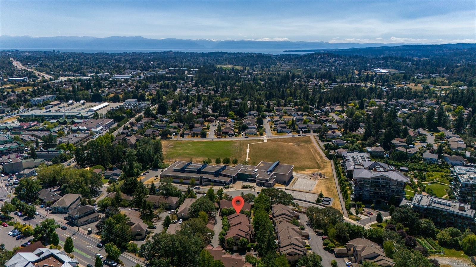 4540 West Saanich Rd Unit: 11