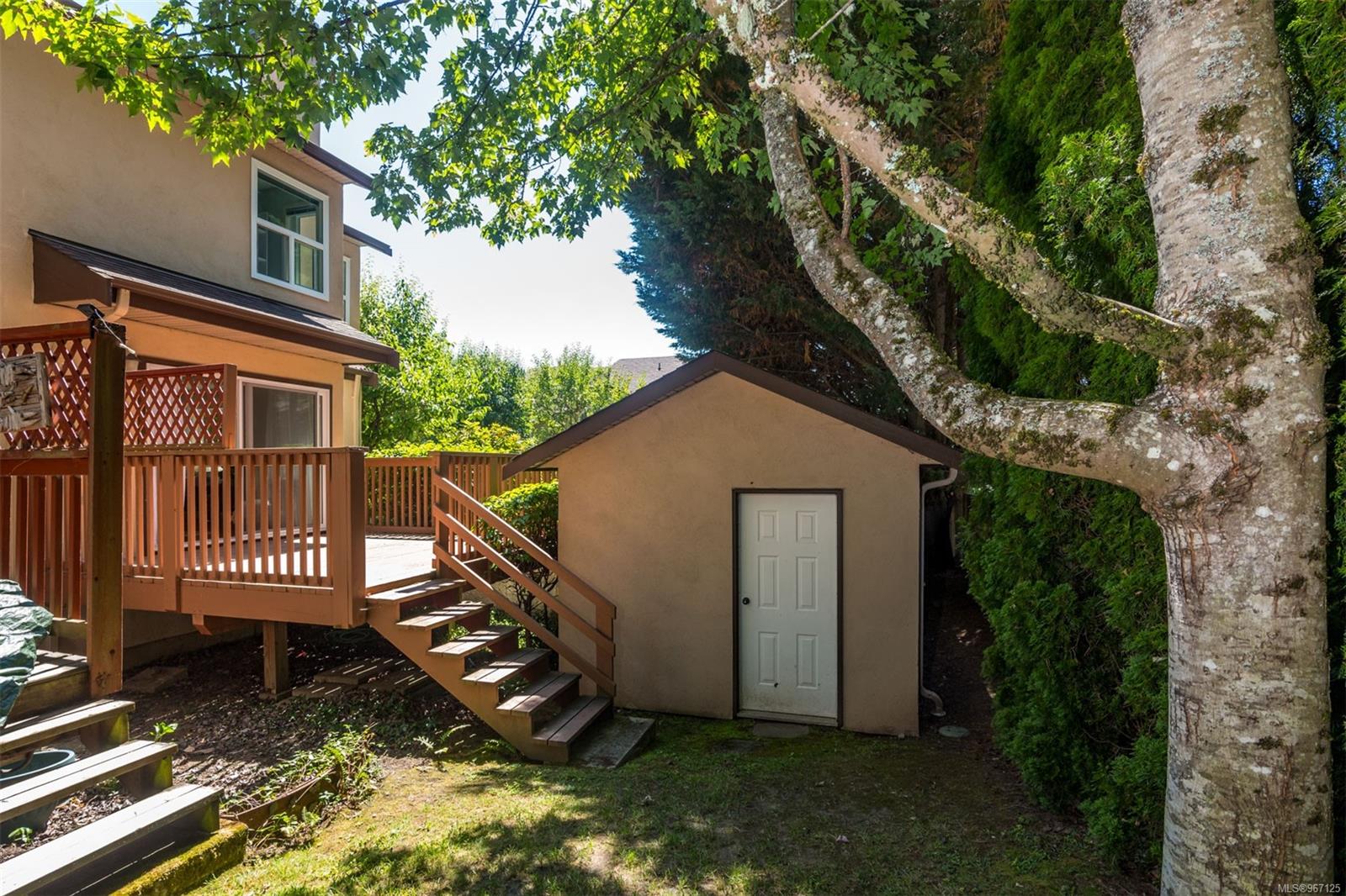 4540 West Saanich Rd Unit: 11