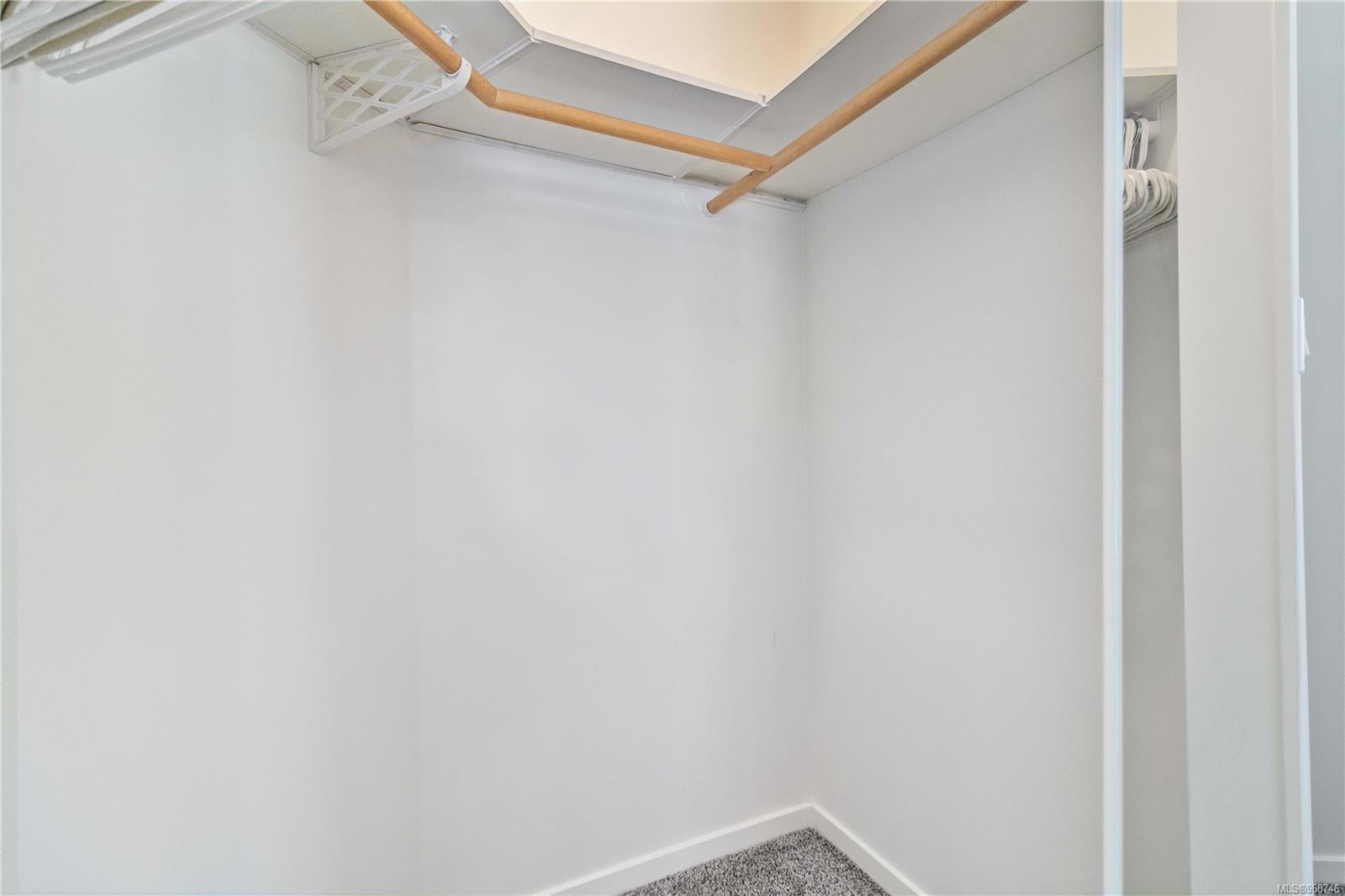 3180 Albina St # 100