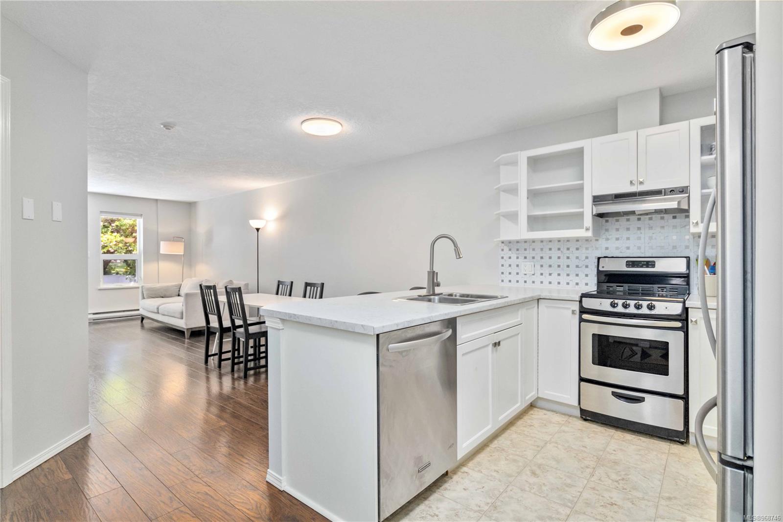 3180 Albina St # 100