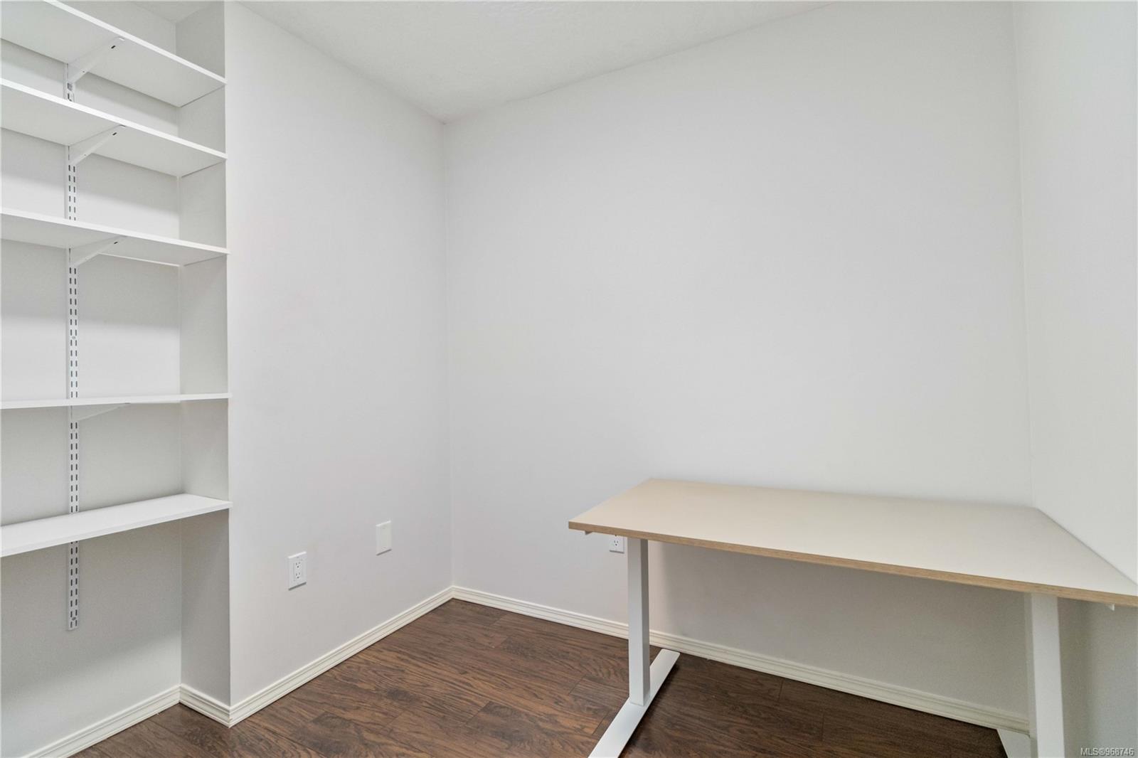 3180 Albina St # 100