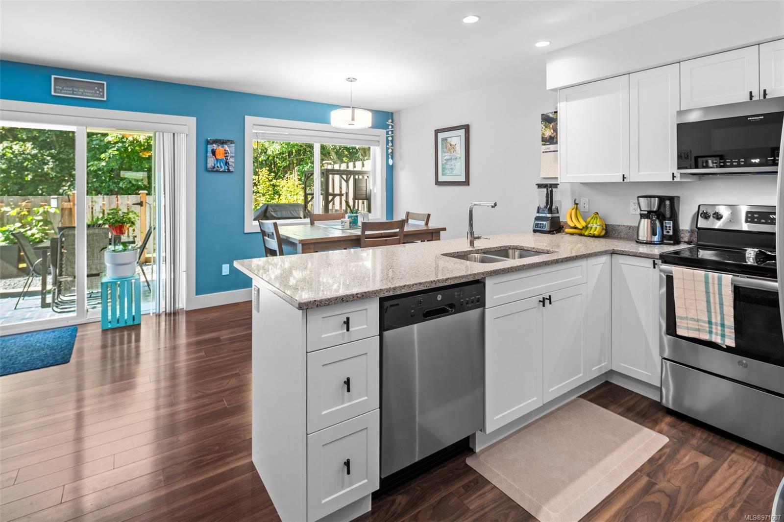 2117 Charters Rd # 115