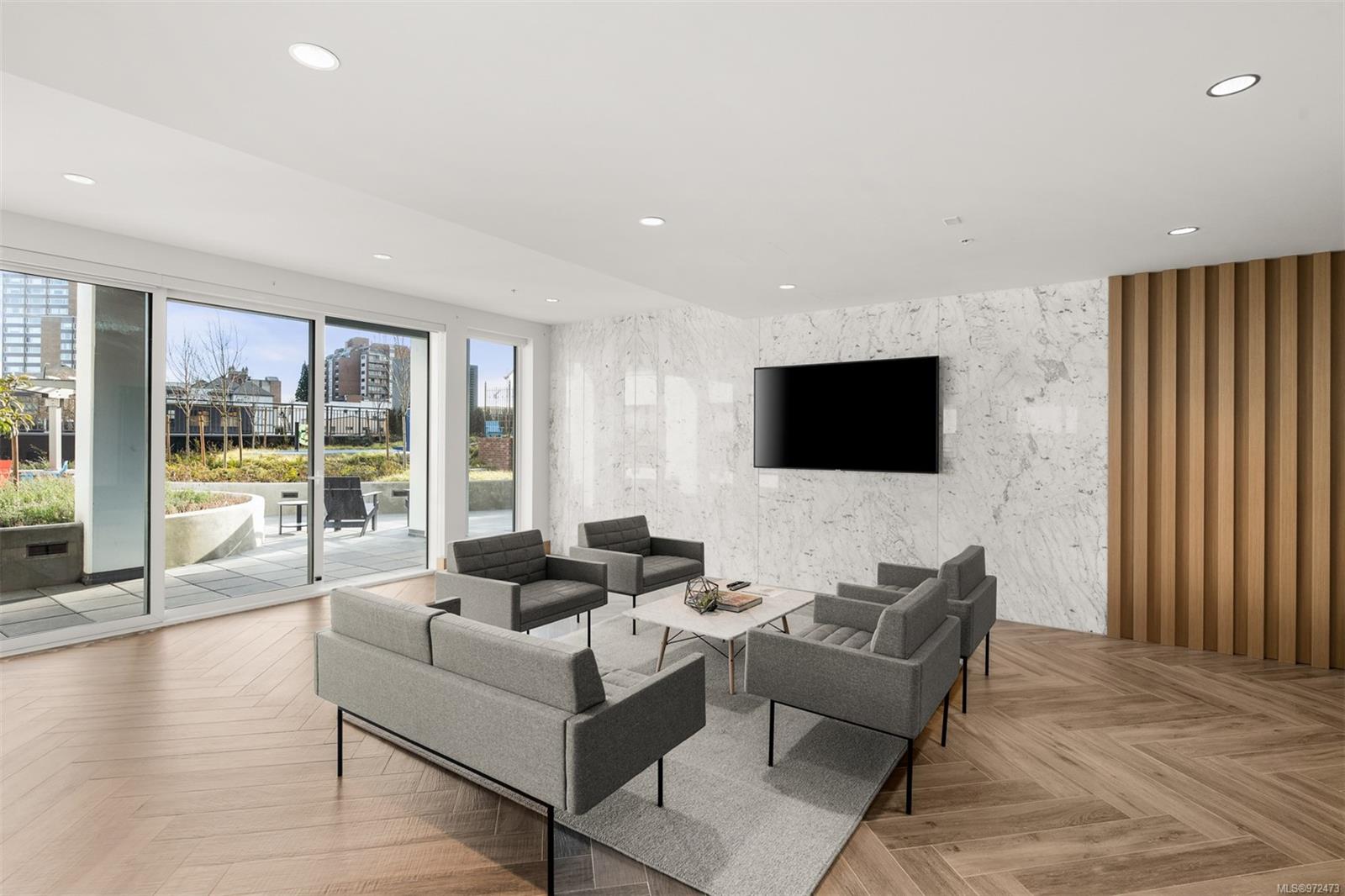 777 Herald St S # 1009