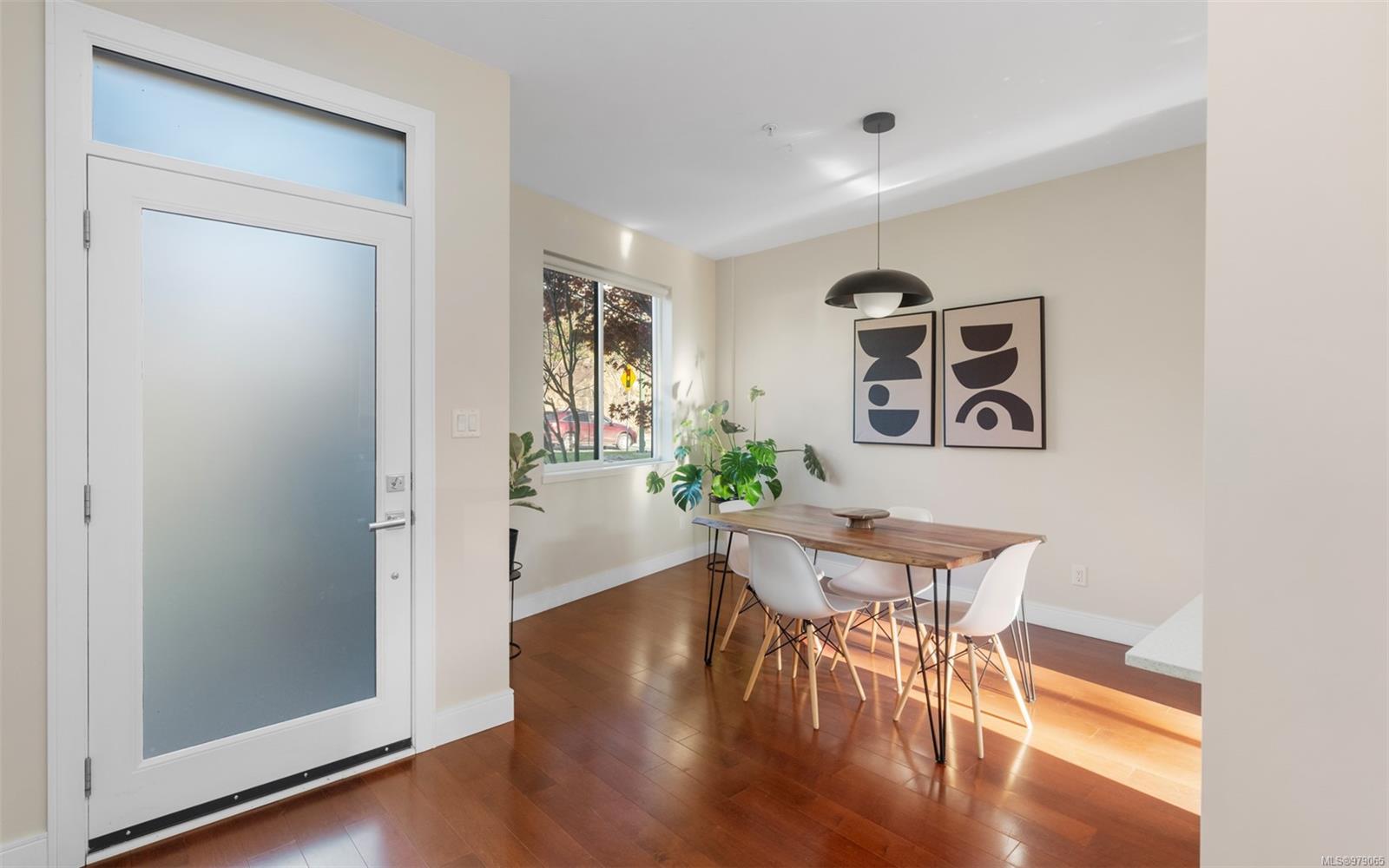 2311 Watkiss Way # 10