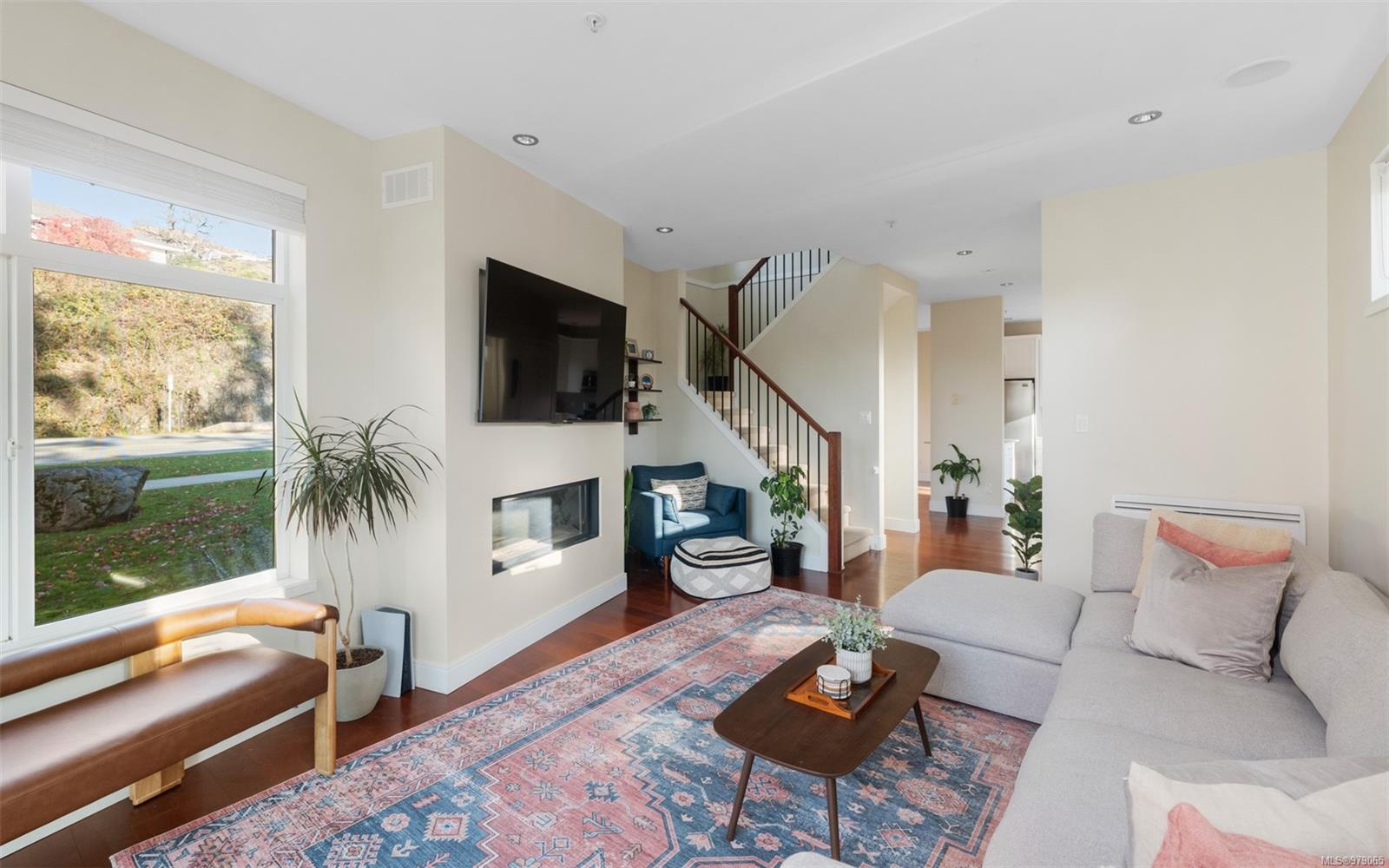 2311 Watkiss Way # 10