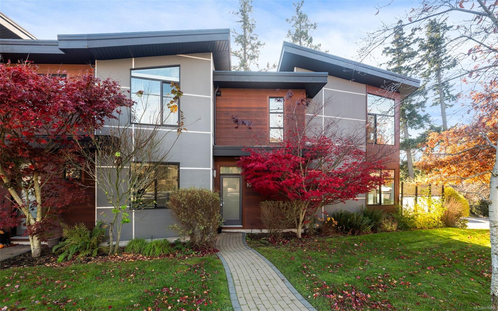 2311 Watkiss Way # 10