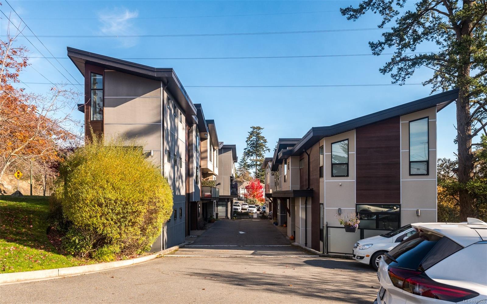 2311 Watkiss Way # 10